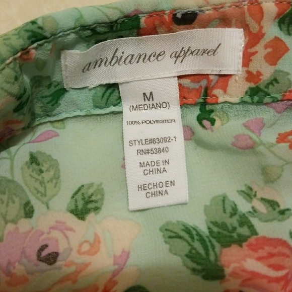 Blouse - Picture 3 of 3